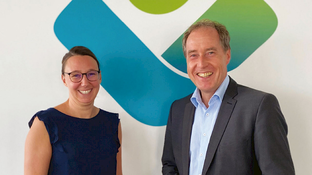 BaWiG - Prof. Dr. Schottler im Austausch mit Chief Operating Officer der opseo Fr. Jentsch